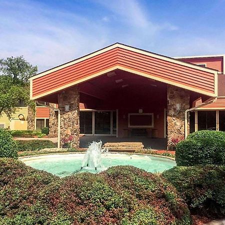 Howard Johnson By Wyndham Merrillville Exterior foto